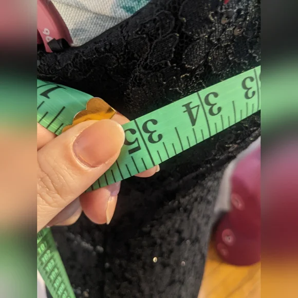 Black lace dress size Small - Picture 3 of 11